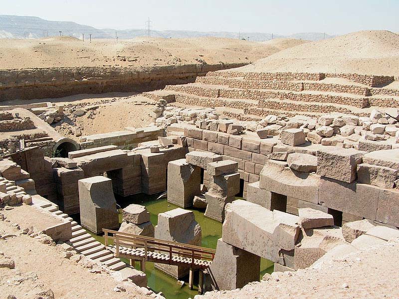 Древности 4 букв. Осирион Египет. Осирион в Абидосе реконструкция. Осирион, гранитный храм в Гизе. Абидос фото.